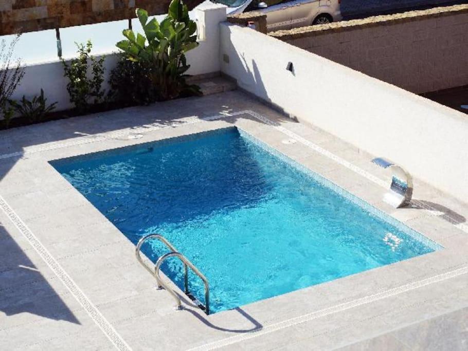Villa Domicil De Luxe ตอร์เรเวียคา ภายนอก รูปภาพ